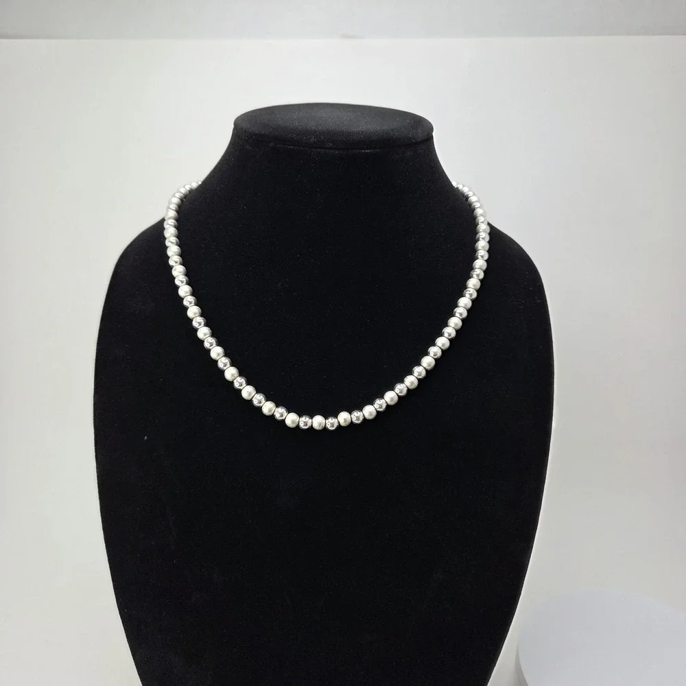 VTG Napier Silver Tone Beaded Necklace Signed 20" Alternate Brushed & Smooth 6mm - Picture 2 of 6